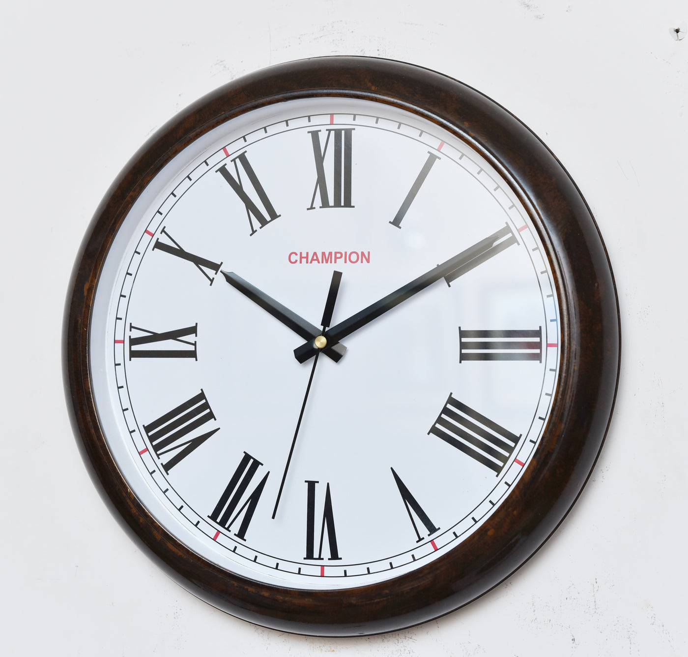 Champion Walnut Mahagony Elegant Clock