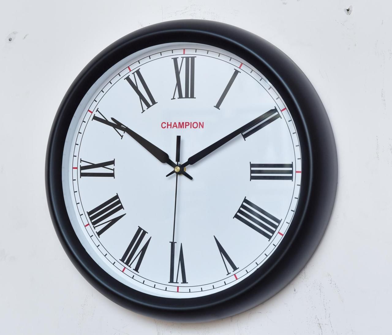 Champion Matt’e Black Elegant Wall Clock